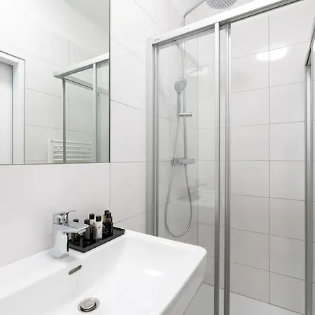 Suite, Self Check-in By Hm Apartmán *