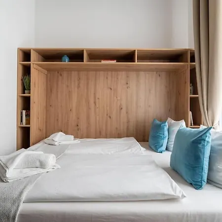 Suite, Self Check-in By Hm *